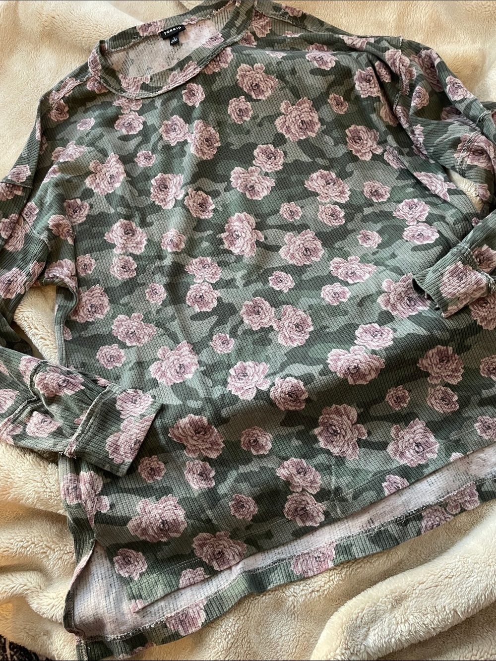 Floral Print Long Sleeve Top - Olive with Pink Roses, Torrid size 1